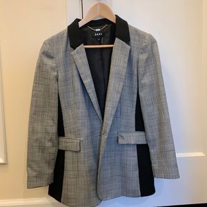 Houndstooth and black microfiber blazer. 14P. Worn one time. Excellent condition